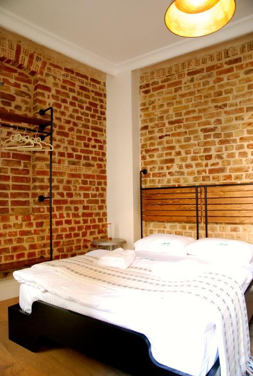 Jumba Hostel Истанбул Екстериор снимка